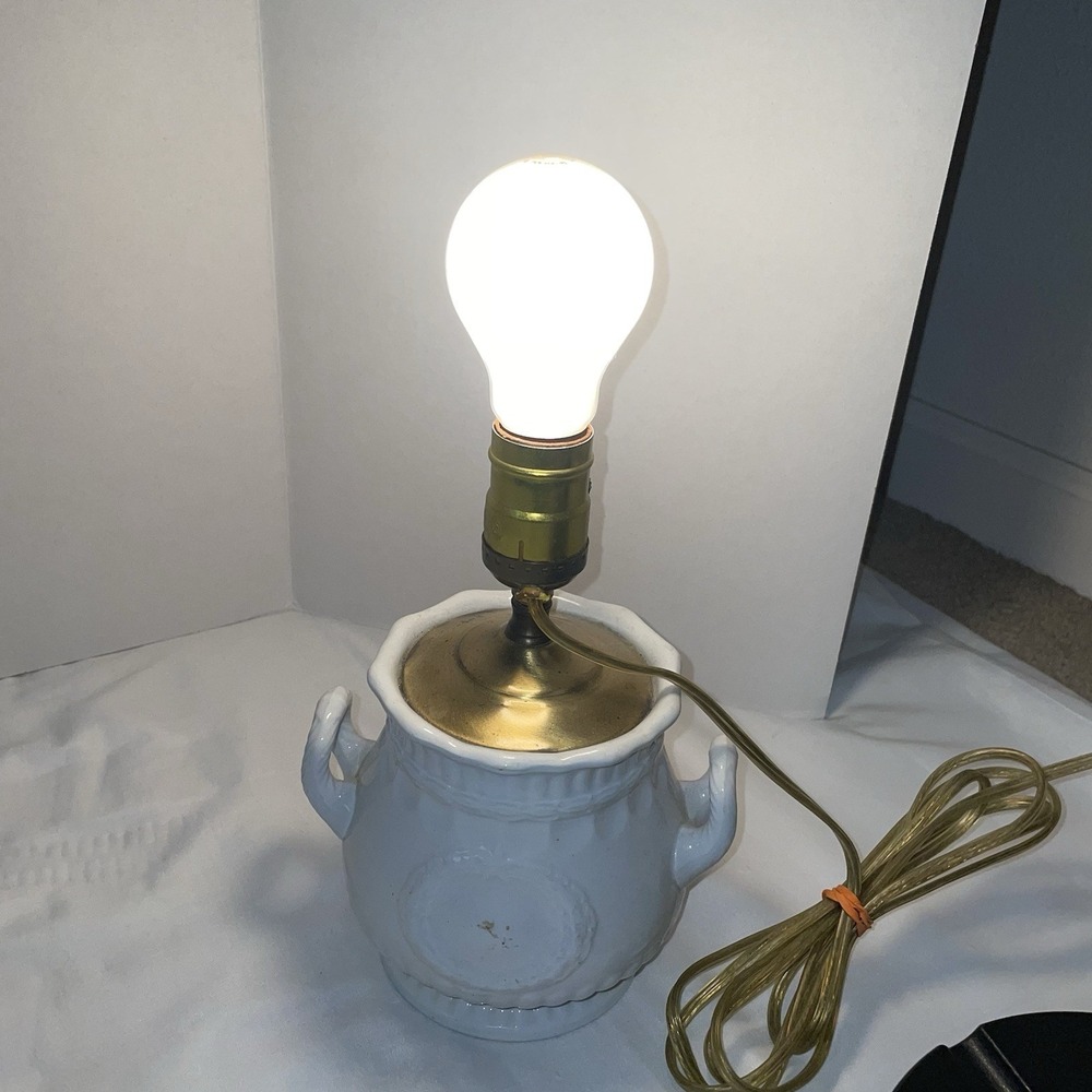 Vintage White Ceramic Urn Table Lamp Neoclassical Laurel Wreath Double Handle